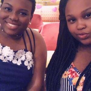 Meet your Posher, Kira